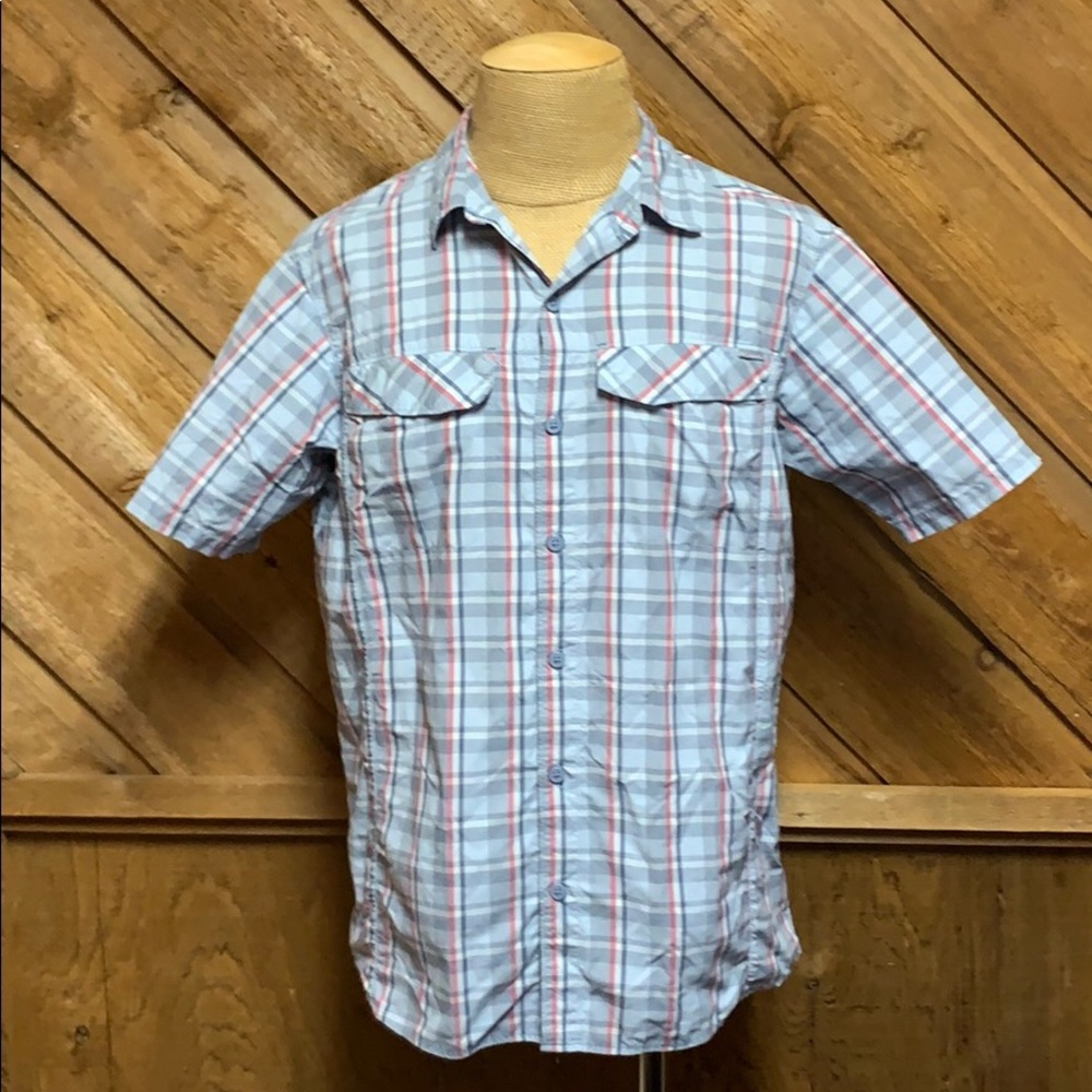 Columbia Omni-shade button down shirt L